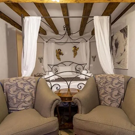 Il Nido Di San Stae Апартаменты *